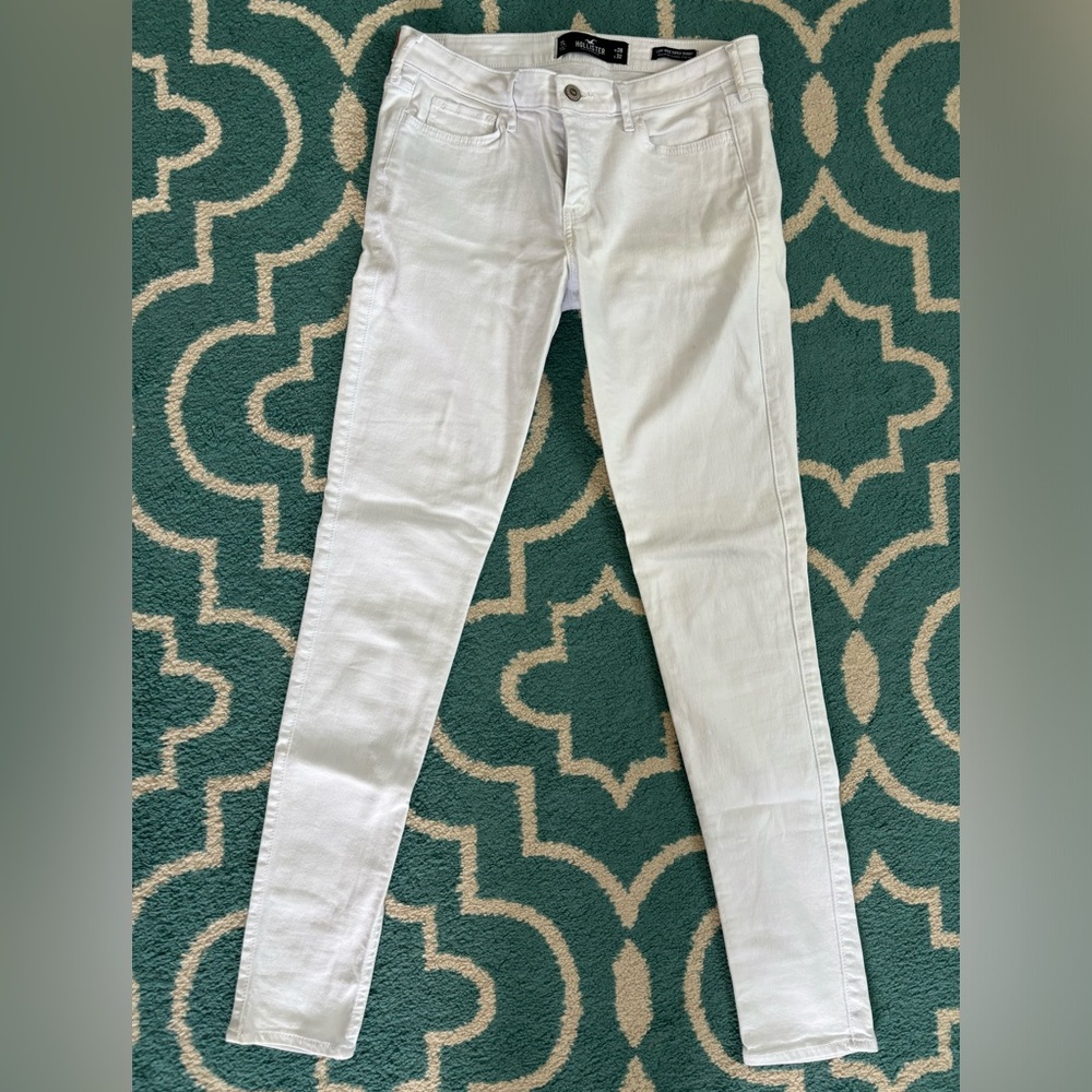 Hollister - White Low Rise Skinny Jeans